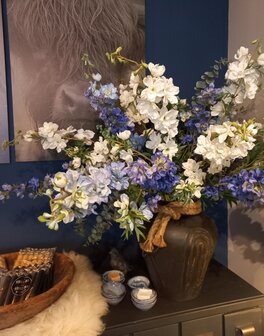 Delphinium lichtblauw zijden bloemen